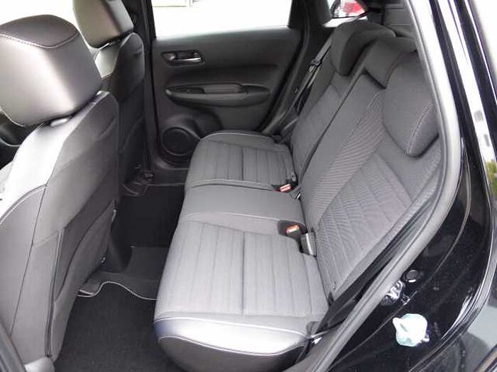 Honda Jazz Hybrid e: HEV 1.5 i-MMD Crosstar Advance