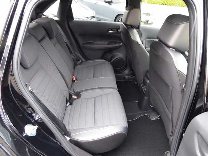 Honda Jazz Hybrid e: HEV 1.5 i-MMD Crosstar Advance