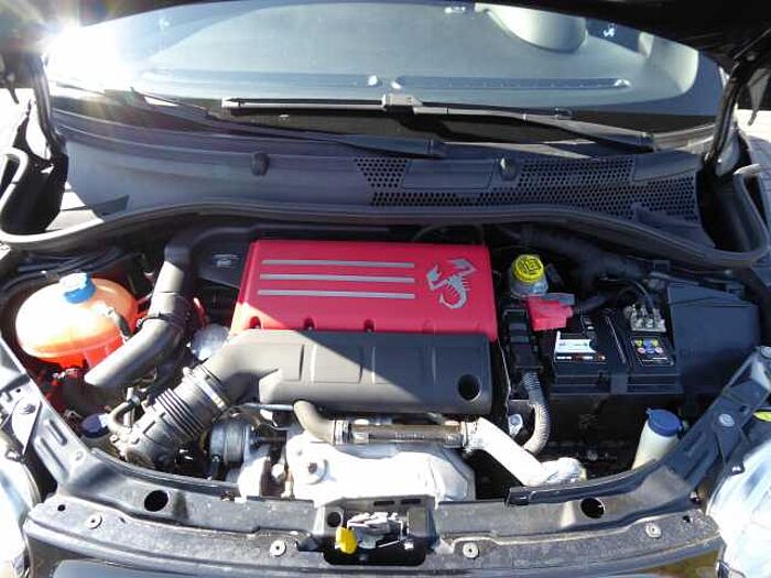 Fiat 500 595 Abarth Competizione