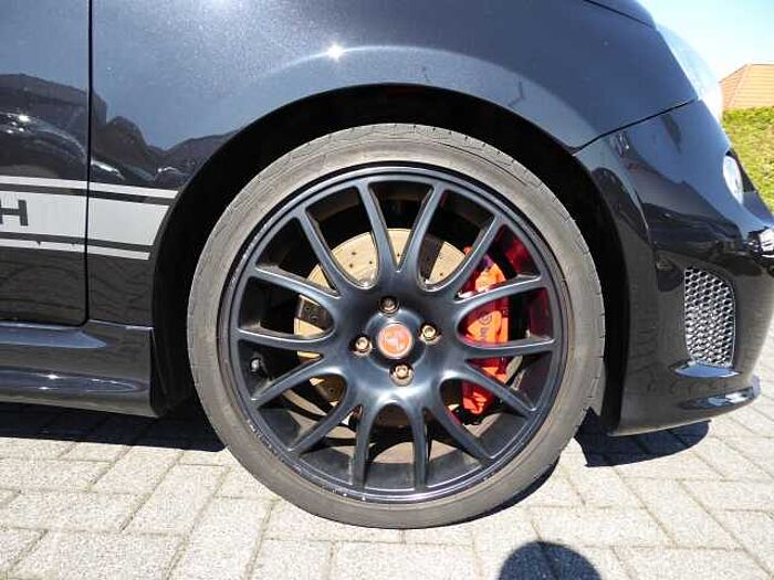 Fiat 500 595 Abarth Competizione