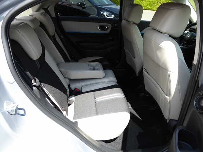Honda HR-V Hybrid e: HEV 1.5 i-MMD Advance Style