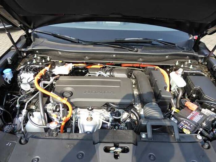 Honda CR-V Hybrid e: HEV 2.0 i-MMD 2WD Elegance