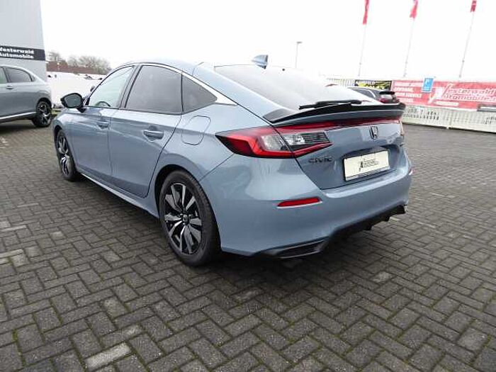 Honda Civic e: HEV 2.0 i-MMD Hybrid Elegance / Sport-Paket