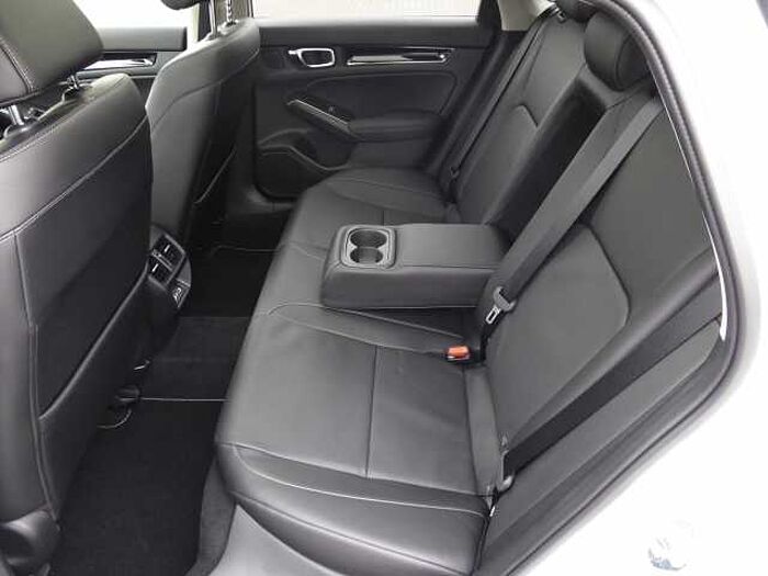 Honda Civic e:HEV 2.0 i-MMD Hybrid Advance / AHK / Sport-Paket / Wartung inkl.