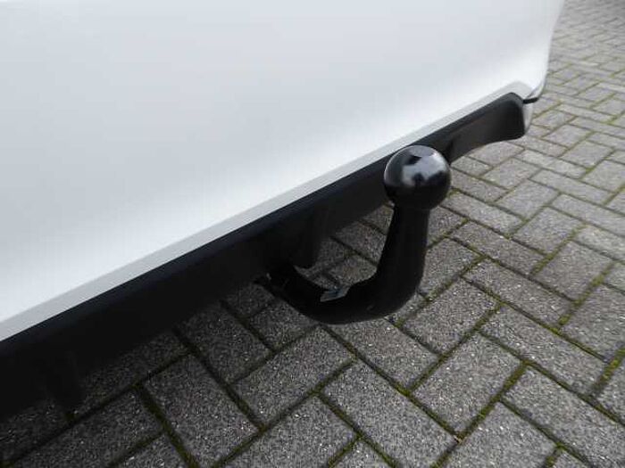 Honda Civic e:HEV 2.0 i-MMD Hybrid Advance / AHK / Sport-Paket / Wartung inkl.