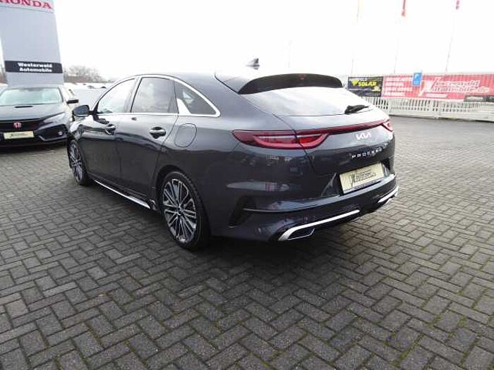 Kia ProCeed 1.5 T-GDI DCT7 OPF GT-Line / 18 Zoll / Leder / Tech.-P.