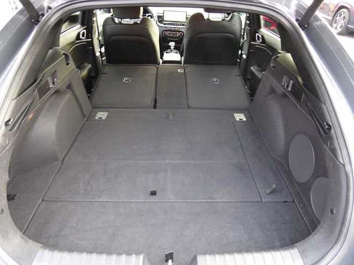 Kia ProCeed 1.5 T-GDI DCT7 OPF GT-Line / 18 Zoll / Leder / Tech.-P.