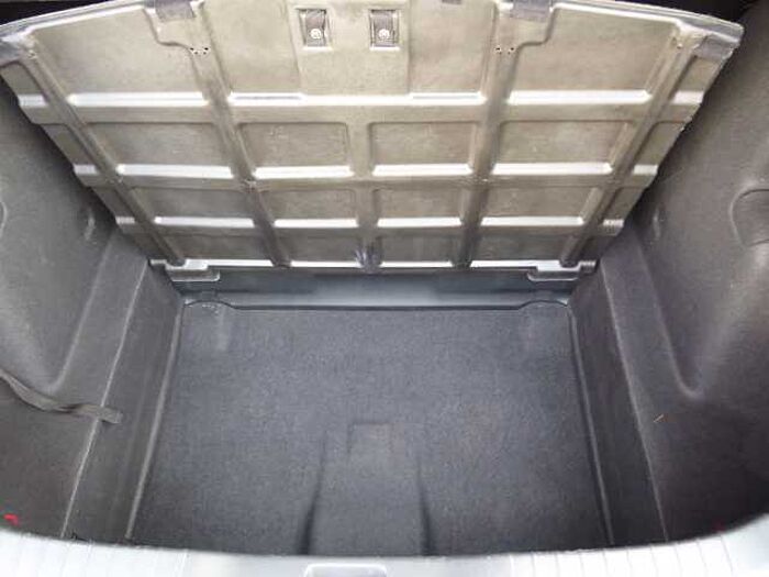 Honda Civic 1.6 i-DTEC Elegance / Navi