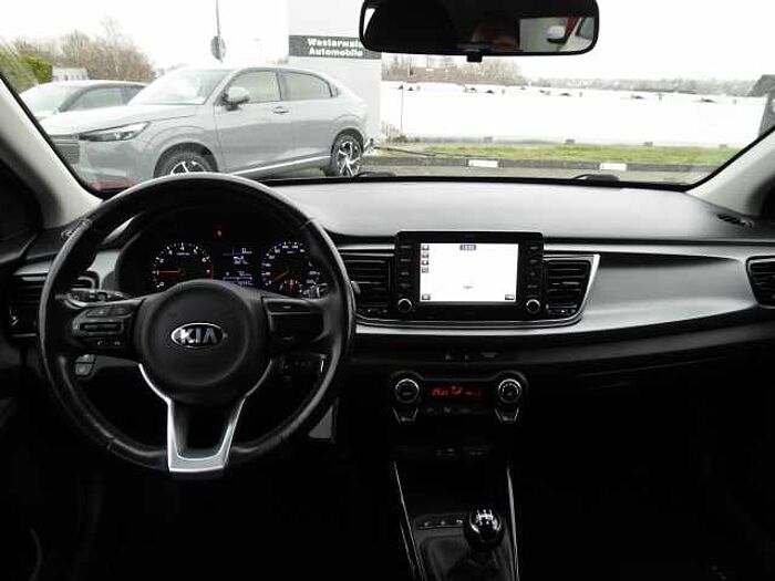 Kia Rio 1.2 Dream-Team Edition / Navi