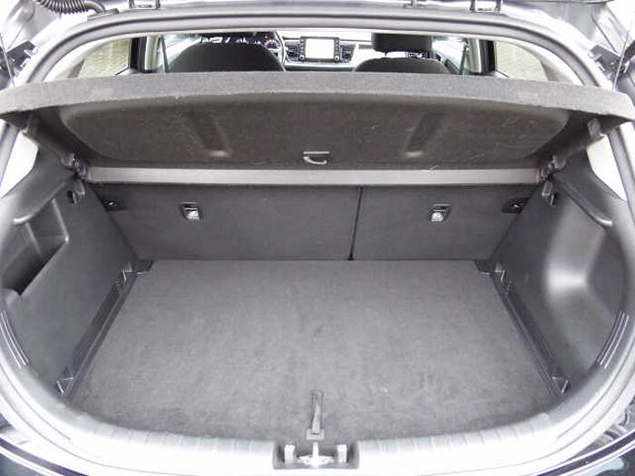 Kia Rio 1.2 Dream-Team Edition / Navi