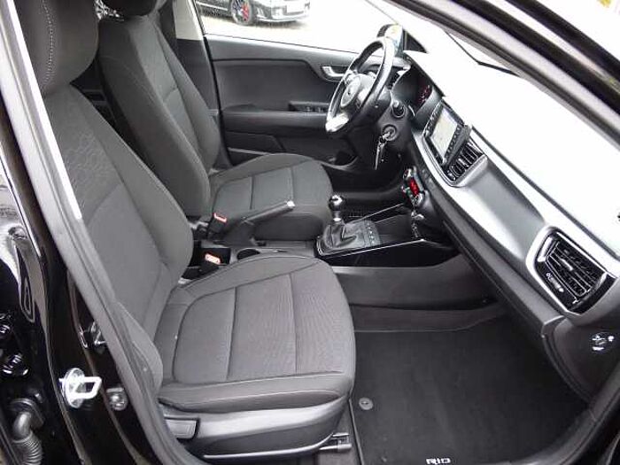 Kia Rio 1.2 Dream-Team Edition / Navi