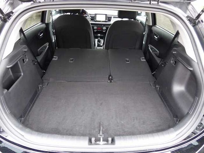 Kia Rio 1.2 Dream-Team Edition / Navi