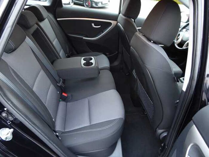 Hyundai i30cw blue 1.4 Comfort / LPG