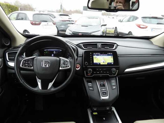 Honda CR-V Hybrid 2.0 i-MMD 4WD Executive / 1. Hand