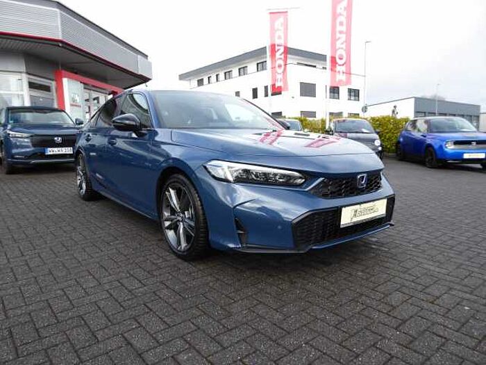 Honda Civic e: HEV 2.0 i-MMD Hybrid Sport / AHK