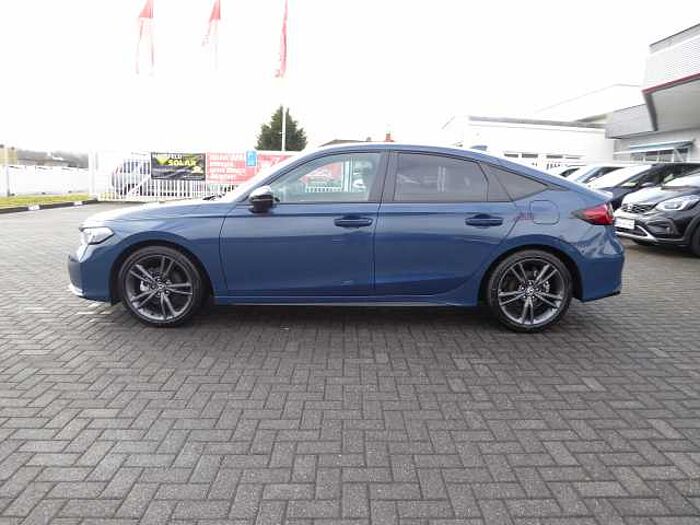 Honda Civic e: HEV 2.0 i-MMD Hybrid Sport / AHK