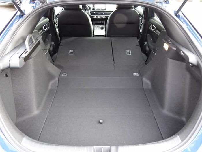 Honda Civic e: HEV 2.0 i-MMD Hybrid Sport / AHK