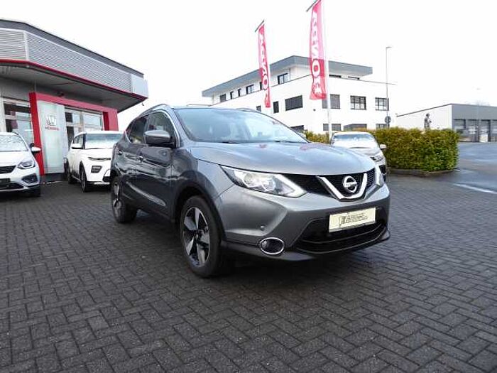 Nissan Qashqai 1.2 DIG-T Xtronic N-Connecta / Design-P. I / beh. WSS