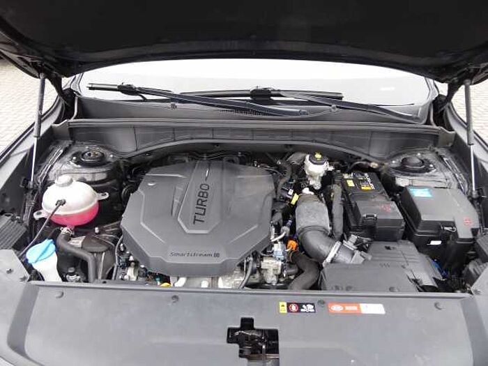 Kia Sorento 2.2 CRDi DCT8 AWD Platinum / AHK / 1. Hand