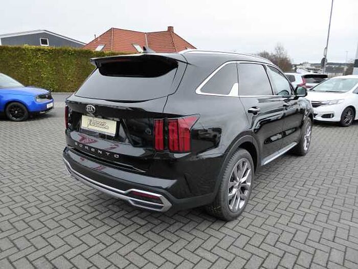 Kia Sorento 2.2 CRDi DCT8 AWD Platinum / AHK / 1. Hand