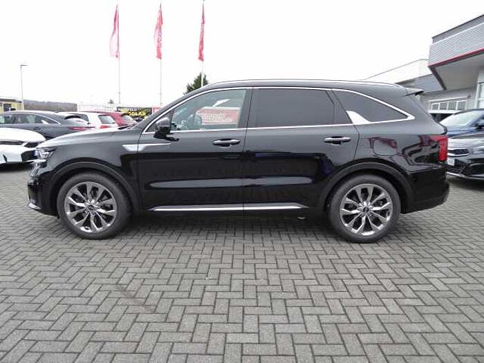 Kia Sorento 2.2 CRDi DCT8 AWD Platinum / AHK / 1. Hand
