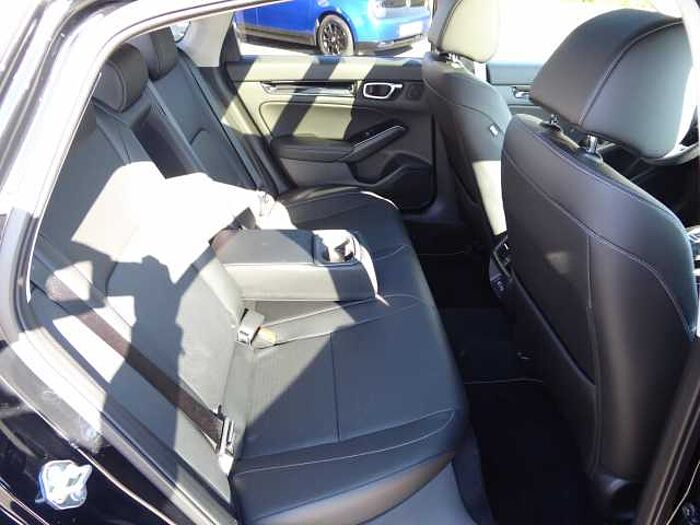 Honda Civic e: HEV 2.0 i-MMD Hybrid Advance