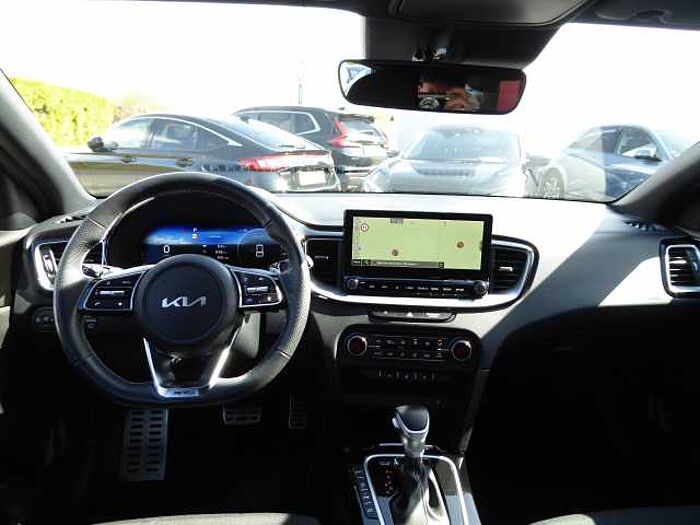 Kia ProCeed 1.5 T-GDI DCT7 GT-Line / Tech.-P.