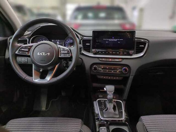 Kia Ceed 1.5 T-GDI DCT7 OPF Vision