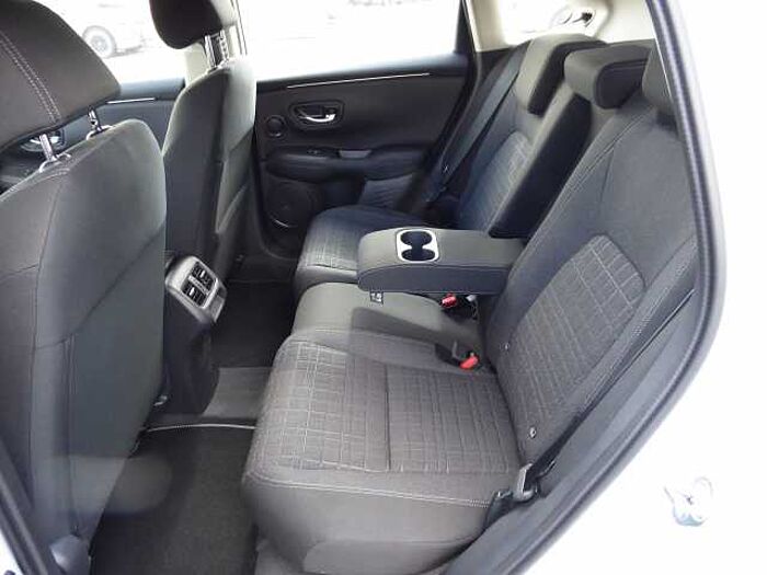 Honda ZR-V Hybrid e: HEV 2.0 i-MMD Elegance