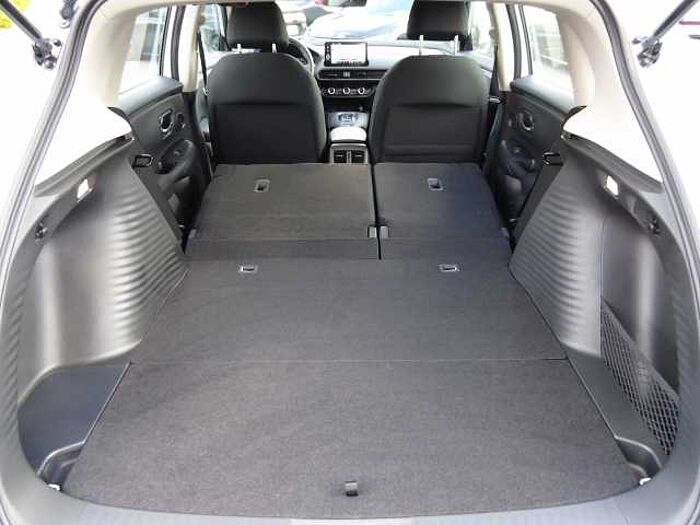 Honda ZR-V Hybrid e: HEV 2.0 i-MMD Elegance