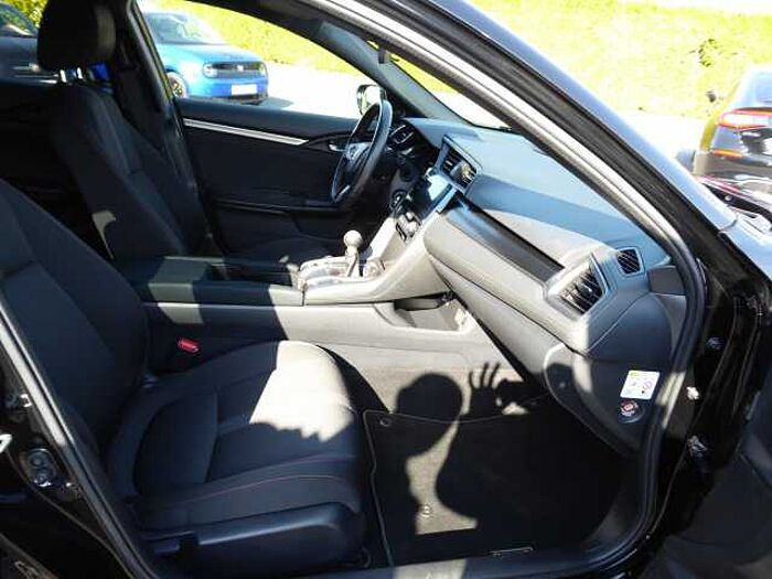 Honda Civic 1.0 Comfort Sport Line