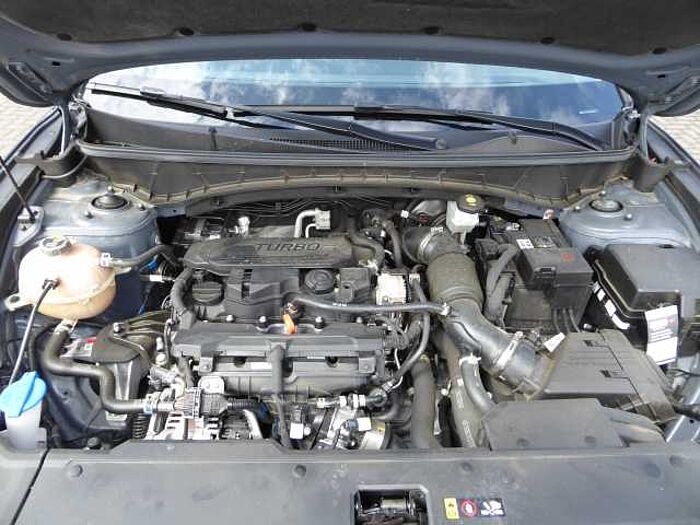Hyundai TUCSON 1.6 T-GDi 48V-Hybrid 4WD DCT Trend /AHK