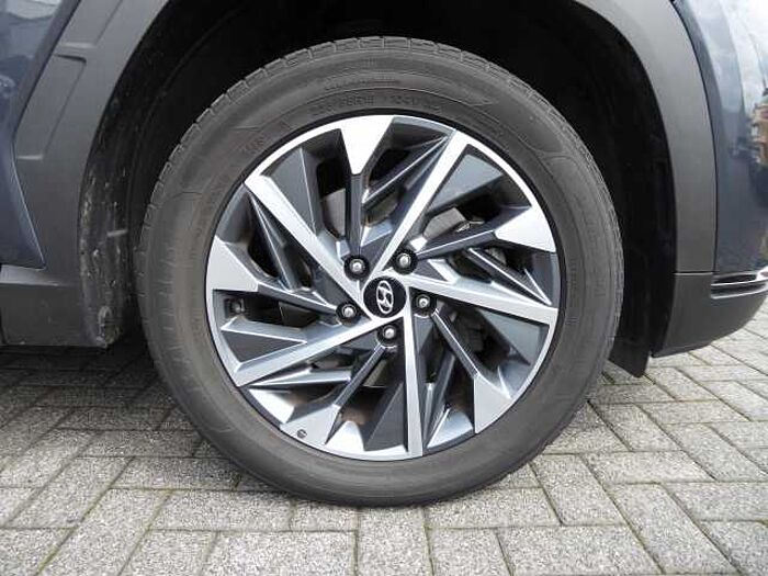 Hyundai TUCSON 1.6 T-GDi 48V-Hybrid 4WD DCT Trend /AHK