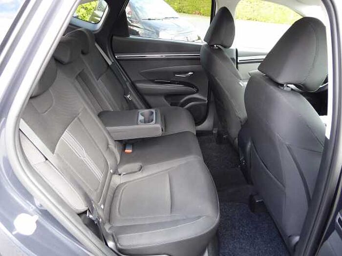 Hyundai TUCSON 1.6 T-GDi 48V-Hybrid 4WD DCT Trend /AHK