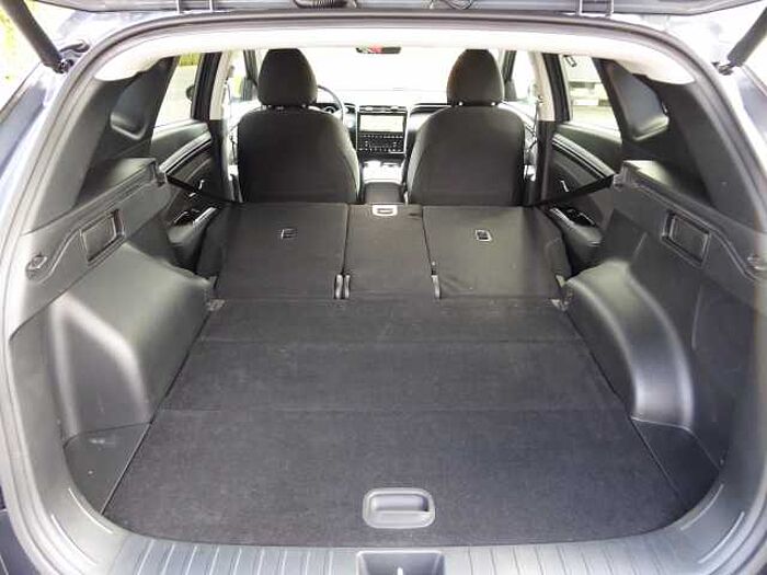Hyundai TUCSON 1.6 T-GDi 48V-Hybrid 4WD DCT Trend /AHK