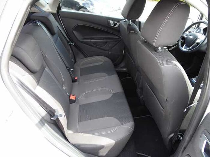 Ford Fiesta 5-Türer 1.0 EcoBoost Start-Stop Titanium
