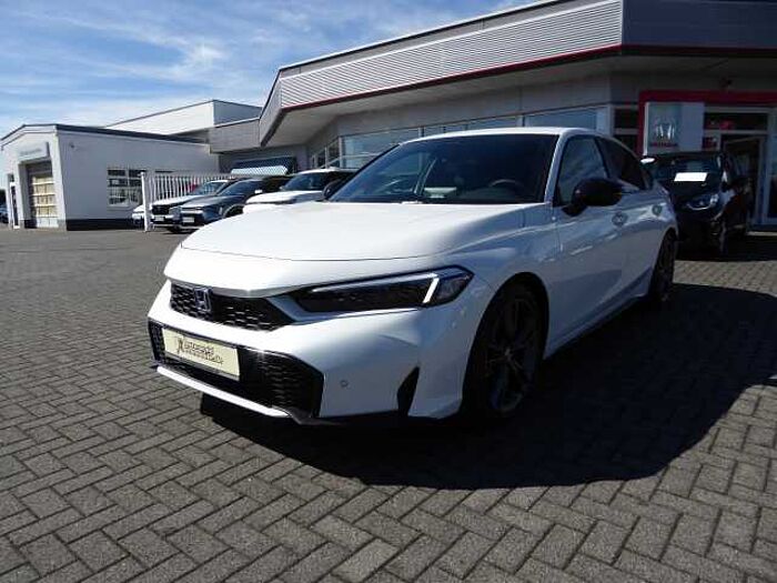 Honda Civic e: HEV 2.0 i-MMD Hybrid Sport