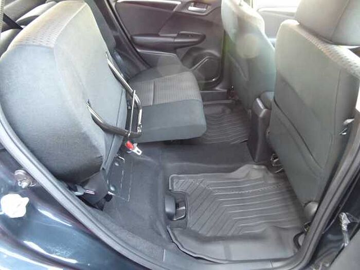 Honda Jazz 1.3 i-VTEC CVT Elegance / 1. Hand