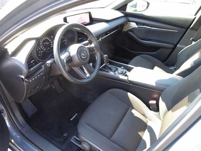 Mazda 3 2.0 e-SKYACTIV-G 150 EXCLUSIVE-LINE | HUD | NAVI