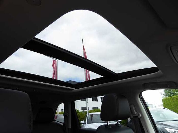 Honda CR-V e: PHEV 2.0 i-MMD 2WD Elegance Tech