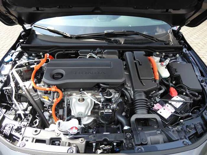 Honda Civic e: HEV 2.0 i-MMD Hybrid Sport