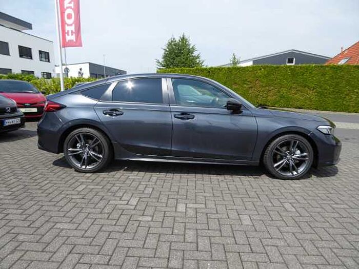 Honda Civic e: HEV 2.0 i-MMD Hybrid Sport
