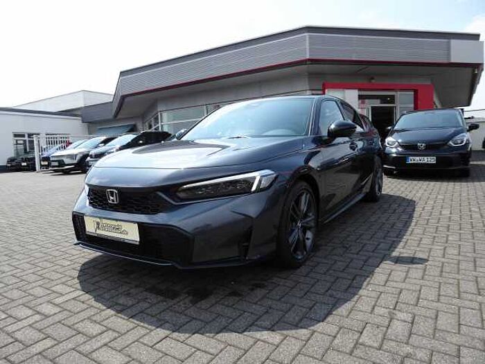 Honda Civic e: HEV 2.0 i-MMD Hybrid Sport