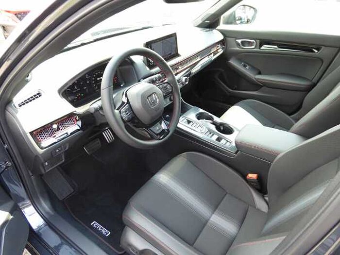 Honda Civic e: HEV 2.0 i-MMD Hybrid Sport