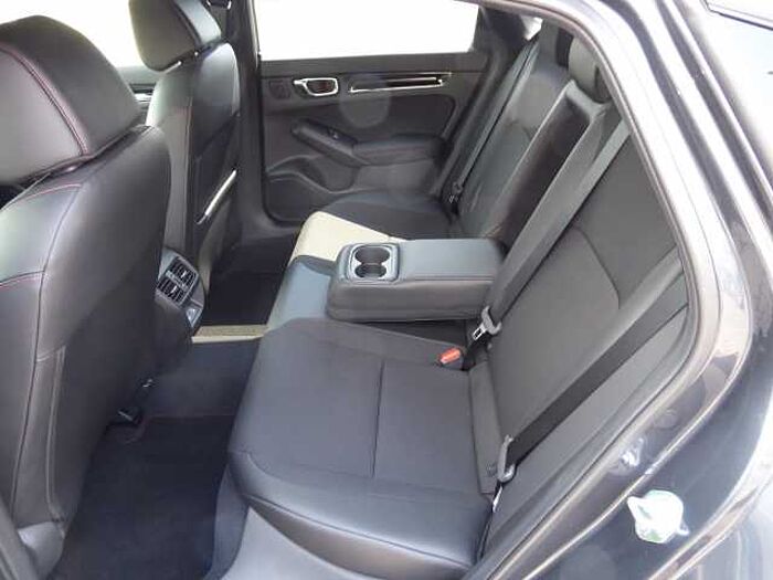 Honda Civic e: HEV 2.0 i-MMD Hybrid Sport