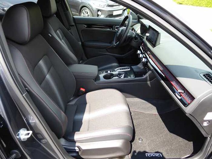 Honda Civic e: HEV 2.0 i-MMD Hybrid Sport