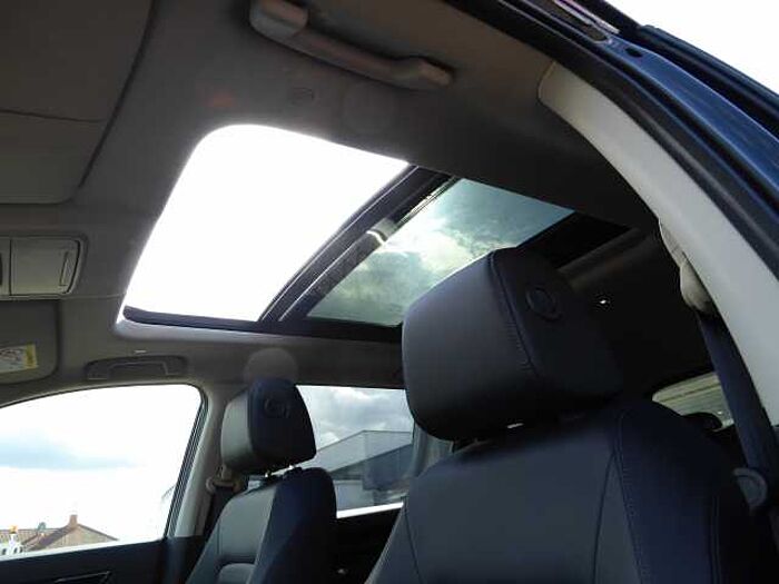 Honda CR-V Hybrid e: HEV 2.0 i-MMD AWD Elegance / 1. Hand