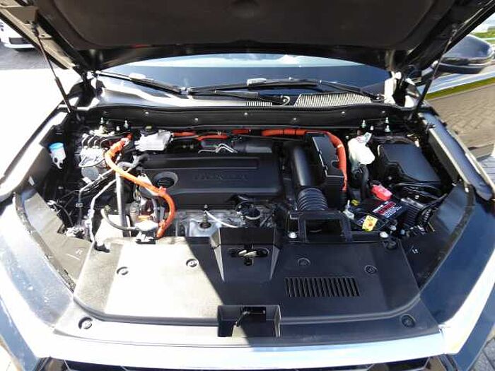 Honda CR-V Hybrid e: HEV 2.0 i-MMD AWD Elegance / 1. Hand