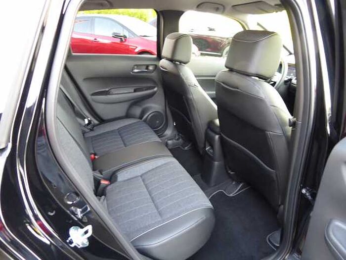 Honda Jazz Hybrid e: HEV 1.5 i-MMD Advance