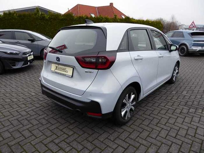 Honda Jazz Hybrid e: HEV 1.5 i-MMD Elegance